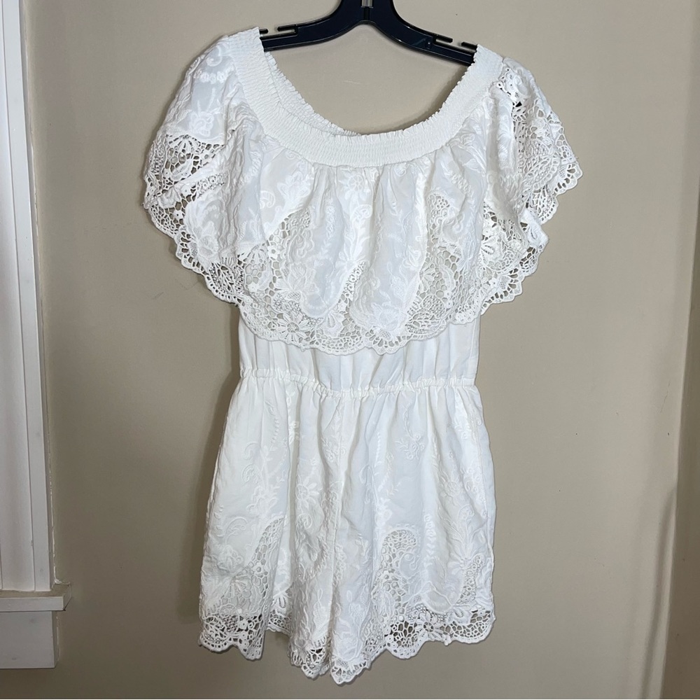 Abercrombie & Fitch Eyelet Romper medium - Picture 7 of 10